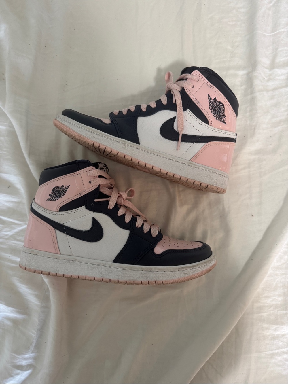 Nike Air Jordan 1 Bubblegum High OG Women's Sneakers